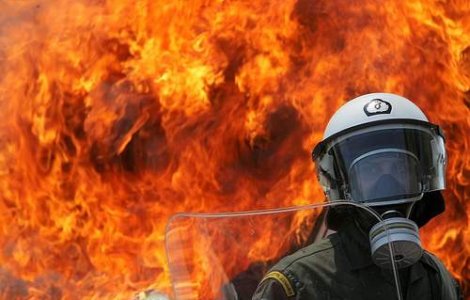  Video  Noi ciocniri intre politie si protestatari