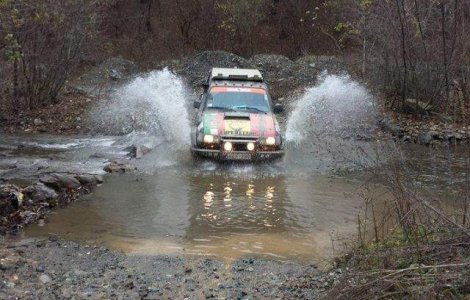 Un echipaj din Transilvania va participa la un raliu caritabil in Africa