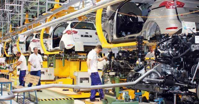 Ford a repornit productia de motoare si masini la uzina din Craiova