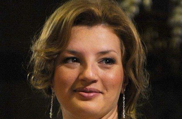 Lovitura de teatru: Contractul de cumparare a terenului Ioanei Basescu este legal