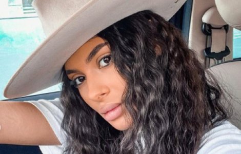 Marisa Paloma, făcută praf de internauți după ce s-a vaccinat împotriva COVID-19! Vedeta este însărcinată: „Copilul tău oare va fi ok?”