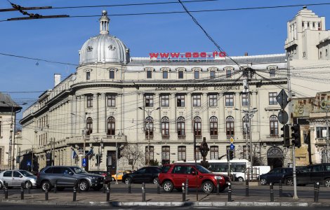 ASE București începe astăzi un nou an universitar. Cursurile - în sistem hibrid