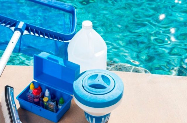 Importanța unui corector PH pentru apa din piscină