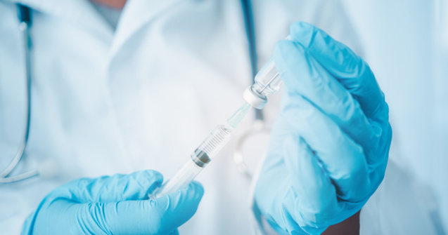 Persoanele care sunt vaccinate cu două doze, însă o refuză pe a treia