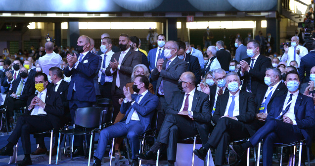 PNL a fost amendat cu 10.000 de lei pentru congresul cu 5.000 de persoane organizat în weekend