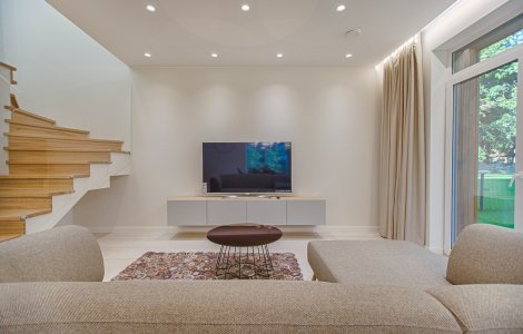 Cum să alegi bine un televizor: câteva lucruri cheie