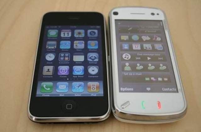 Vanzarile iPhone s-au dublat in acest an