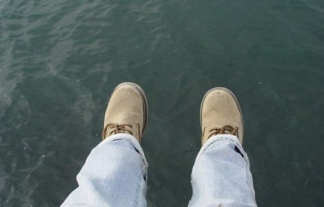 Numarul sinuciderilor in Romania, in crestere