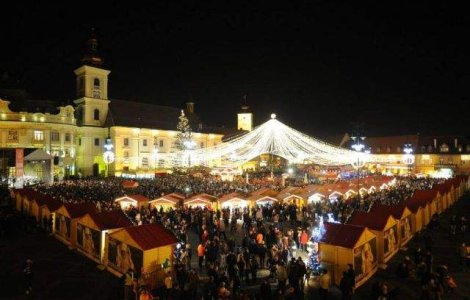 Mii de persoane prezente la deschiderea Targului de Craciun de la Sibiu