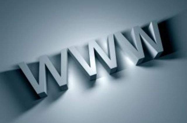 Inventatorul world wide web: Internetul, amenintat de cenzura si supraveghere