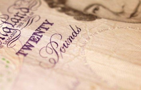 O banca britanica, investigata dupa ce presedintele a fost filmat cand cumpara cocaina