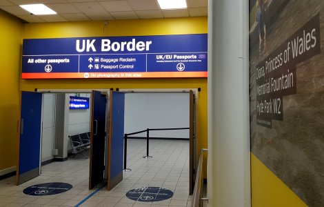 De astăzi, Marea Britanie schimbă foaia. Care sunt condițiile de acces pe teritoriul său pentru cetățenii UE