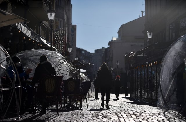 Bilanț COVID-19 România | Vineri, 1 octombrie 2021. Numărul pacienților de la ATI a ajuns la 1.391