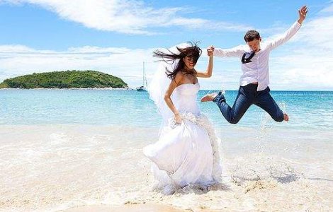 Rochia de mireasa solubila