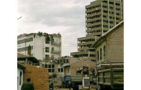 "Balcanii se trezesc"?: Conflicte la granita intre Kosovo si Macedonia