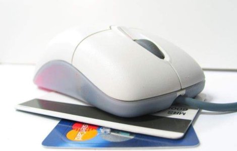 Comenzile online neonorate si reducerile aplicate incorect, reclamate de Black Friday