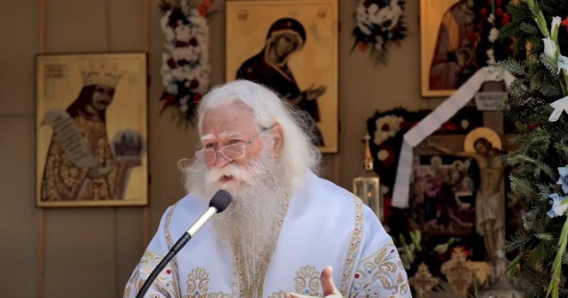 Preot: „Vaccinul duce la pierderea sufletului”. Ce spun șefii Bisericii