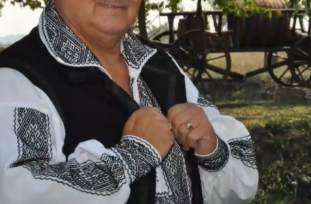 Doliu în muzica populară. Un cântăreț a murit după ce s-a infectat cu COVID-19