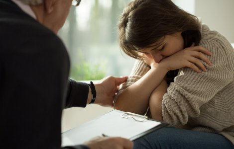 Pandemia de COVID-19 a afectat sănătatea mintală a tinerilor la nivel global