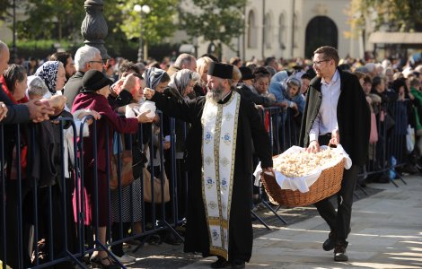 Ce reguli a stabilit Mitropolia Moldovei și Bucovinei pentru pelerinajul de Sfânta Parascheva de la Iași
