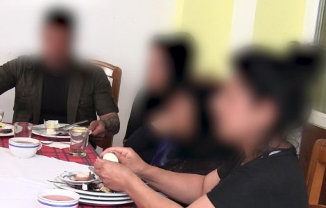 Bugetul țării, sub presiunea migranților ilegali. Carantinarea unuia costă 230 de lei pe zi