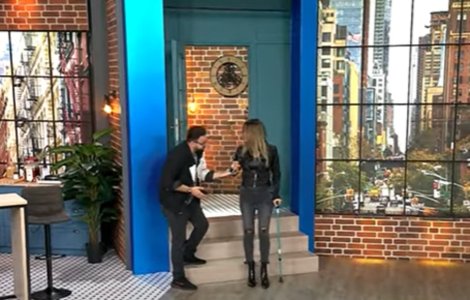 Anca Țurcașiu a ajuns în cârje! Mărturisirile dureroase ale vedetei: „Nu am vrut să mă victimizez”