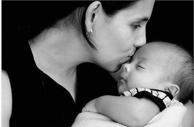 Indemnizatia pentru cresterea copilului scade cu 25%