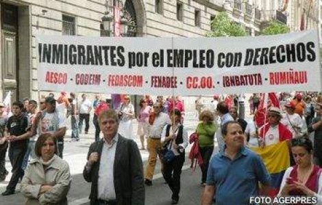 Spaniolii nu mai au loc de capsunarii romani!