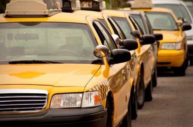 Bucuresti: Un taximetrist a fost impuscat