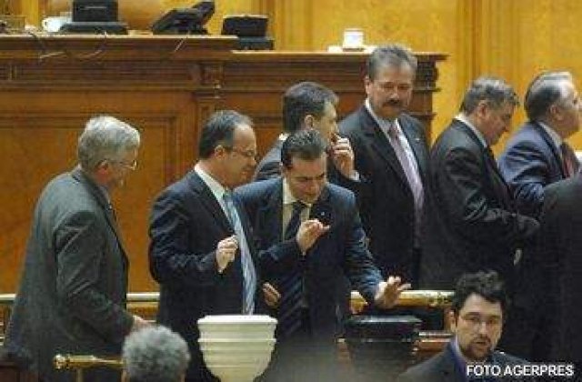 Cat cheltuiesc parlamentarii pe deplasari?