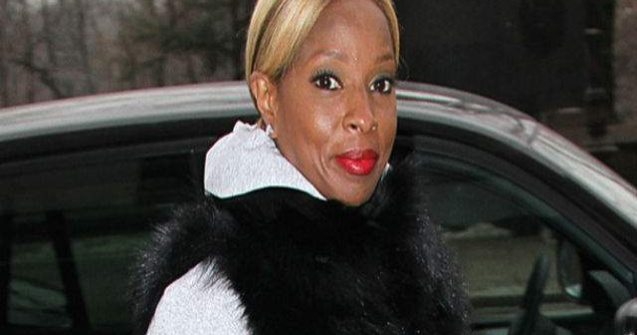 Mary J. Blige a renuntat definitiv la alcool dupa moartea cantaretei Whitney Houston