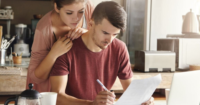 Cum să-ți gestionezi mai eficient bugetul și economiile