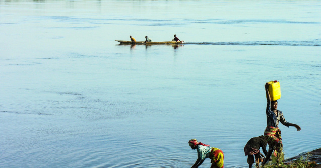 Naufragiu pe fluviul Congo, soldat cu peste 100 de morți și persoane dispărute