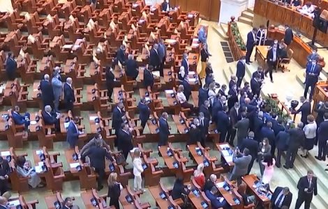 Cum vrea Guvernul să strângă bani în visteria statului? Va omorî o practică des întâlnită în România