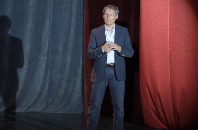 Dacian Cioloș, propus premier de Klaus Iohannis, va începe de astăzi discuțiile pentru refacerea vechii coaliții de guvernare