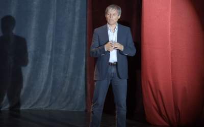 Dacian Cioloș, propus premier...