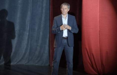 Dacian Cioloș, propus premier de Klaus Iohannis, va începe de astăzi discuțiile pentru refacerea vechii coaliții de guvernare