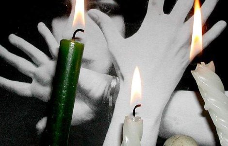 Farmece si vrajitorie: realitate sau inselatorie?