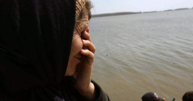 Zeci de gospodarii distruse de inundatii