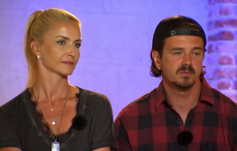 Elwira, primele declarații după ce Mihai Petre a fost făcut cu ou și cu oțet de internauți: „Am și muncit pentru...”