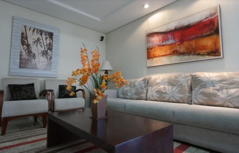 10 trucuri pentru ”extinderea” unei camere mici