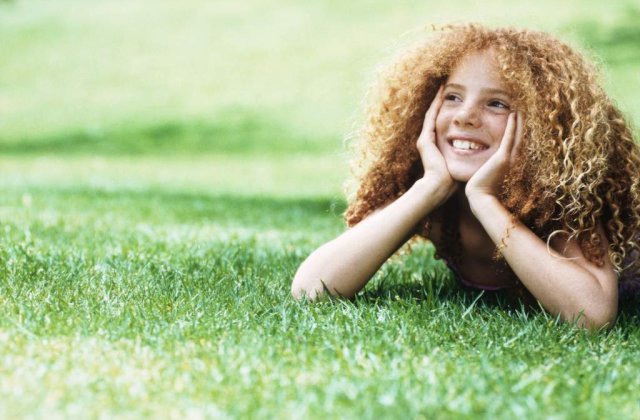 STOP! Sa nu ne mai sexualizam fetitele!