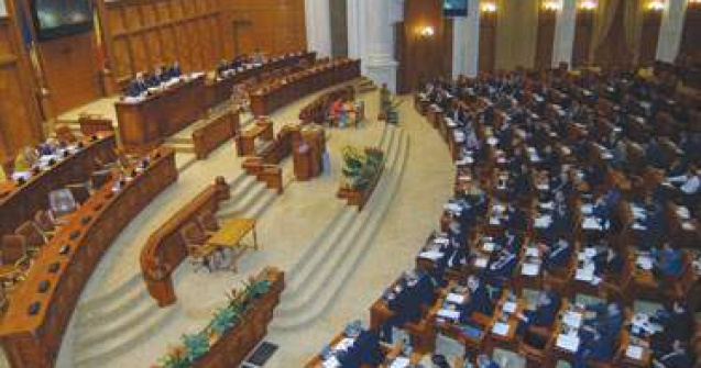 In sfarsit: Camera Deputatilor face economii