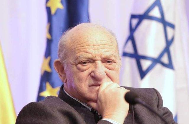 Deputatul Aurel Vainer, decorat cu Ordinul National "Steaua Romaniei"