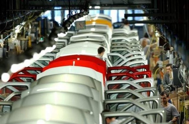 Fara autostrada Pitesti-Sibiu, Renault ia in calcul sa paraseasca Dacia