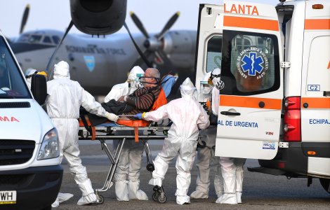 Bolnavii de COVID-19, duși în Ungaria. Cum s-a desfășurat transferul