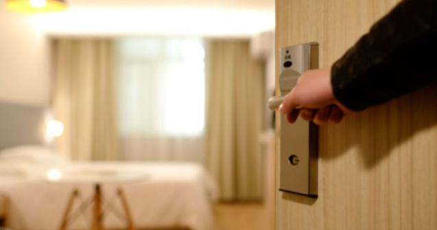 Reguli de etichetă când ești musafir