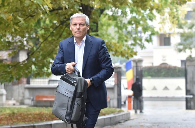 Cioloș: Ne trebuie măsuri prin care să limităm răspândirea virusului, inclusiv în școli