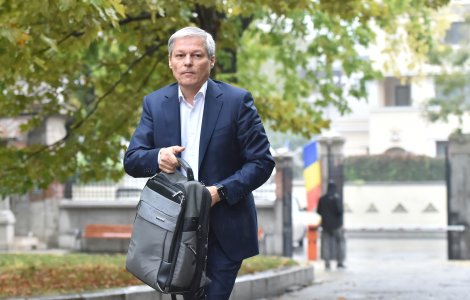 Cioloș: Ne trebuie măsuri prin care să limităm răspândirea virusului, inclusiv în școli