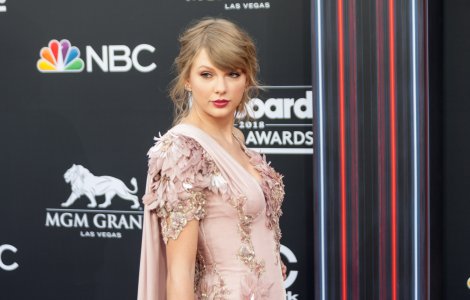  Top  Celebrități care obișnuiesc să facă acte de caritate